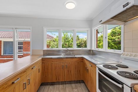 Photo of property in 38 Kohekohe Street, New Lynn, Auckland, 0600