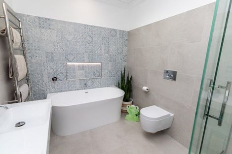 Photo of property in 16 Tisdall Street, Karori, Wellington, 6012