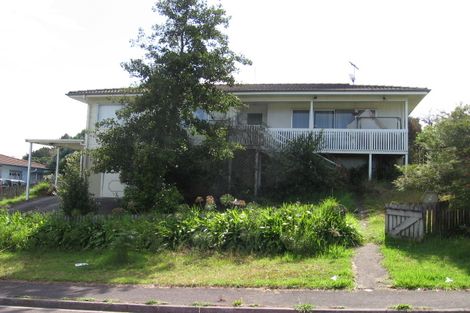 Photo of property in 1 Jarrah Place, Massey, Auckland, 0614