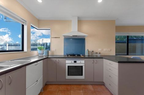 Photo of property in 338a Glengarry Road, Glen Eden, Auckland, 0602