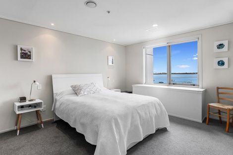 Photo of property in 12/72e Devonport Road, Tauranga, 3110