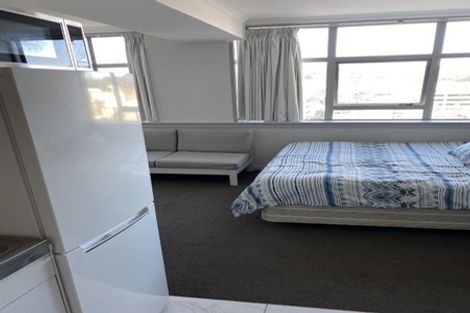Photo of property in Quest/richard Pearse Apartment, 219u8a Willis Street, Te Aro, Wellington, 6011