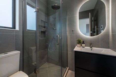 Photo of property in 12a Kowhai Road, Campbells Bay, Auckland, 0630