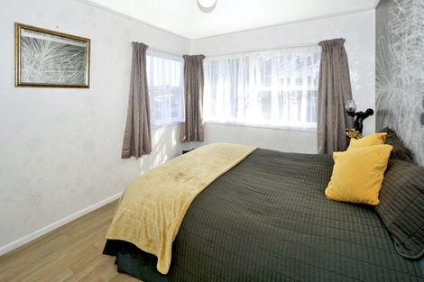 Photo of property in 37 Harris Street, Te Puke, 3119