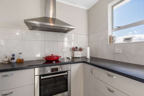 Photo of property in 7 Keel Place, Whitby, Porirua, 5024