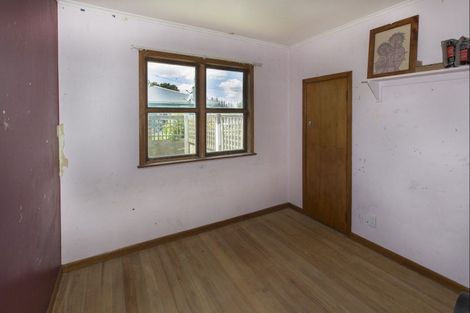 Photo of property in 32 Ripiro Drive, Baylys Beach, Dargaville, 0377