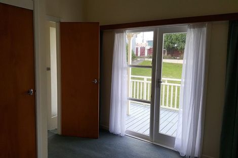 Photo of property in 28 Overtoun Terrace, Hataitai, Wellington, 6021