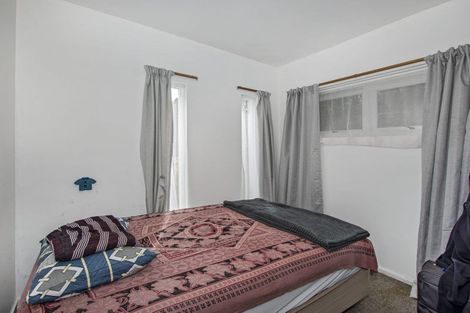 Photo of property in 24 Mountain Road, Morningside, Whangarei, 0110