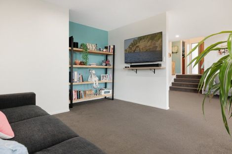 Photo of property in 7 Maddison Place, Welcome Bay, Tauranga, 3112