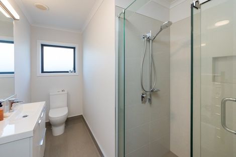 Photo of property in 18 Thomson Street, West End, Palmerston North, 4412