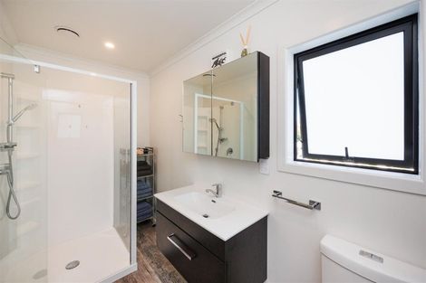 Photo of property in 1 William Street, Marton, 4710