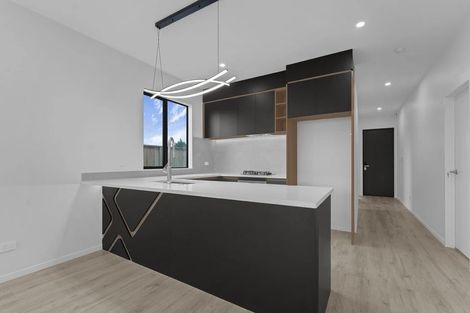 Photo of property in 25 Hupana Road, Karaka, 2113