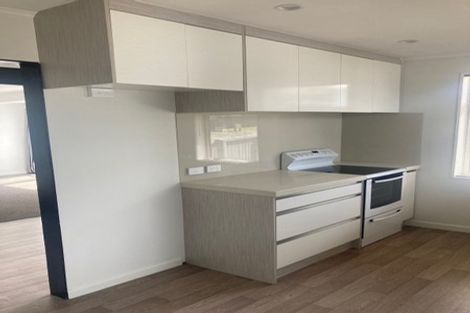 Photo of property in 8 Yemen Place, Ascot Park, Porirua, 5024