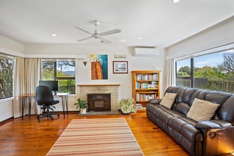 Photo of property in 89 Martin Road, Paraparaumu Beach, Paraparaumu, 5032