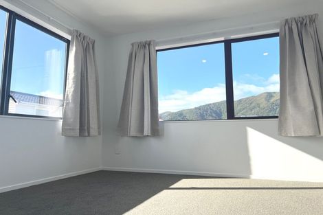 Photo of property in 4b Moana Grove, Waiwhetu, Lower Hutt, 5010