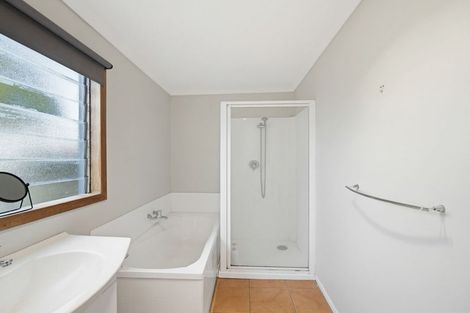 Photo of property in 24 Bennett Street, Waipawa, 4210