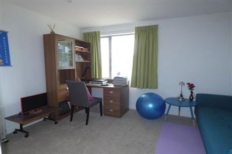 Photo of property in 15/2u Stone Street, Miramar, Wellington, 6022