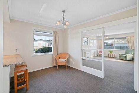 Photo of property in 7 Apollo Place, Papanui, Christchurch, 8052