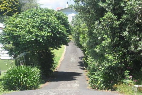 Photo of property in 50 Lee Street, Te Puke, 3119