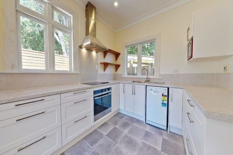 Photo of property in 375 Karori Road, Karori, Wellington, 6012