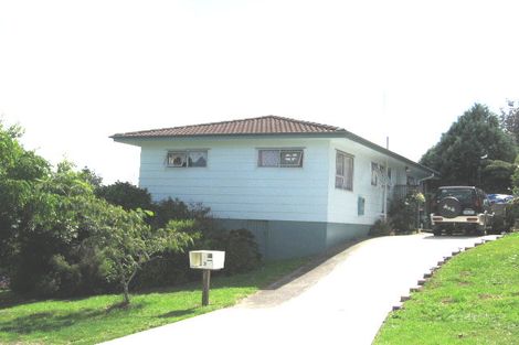 Photo of property in 3 Jarrah Place, Massey, Auckland, 0614