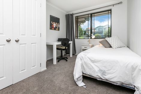 Photo of property in 11 San Pedro Place, Henderson, Auckland, 0612