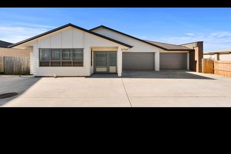 Photo of property in 21 Matata Drive, Takanini, 2112