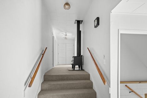 Photo of property in 6 Ashworth Street, Alexandra, 9320