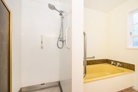 Photo of property in 31 Redwood Grove, Hokowhitu, Palmerston North, 4410