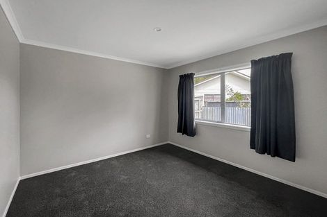Photo of property in 16 Seddon Street, Takaro, Palmerston North, 4412