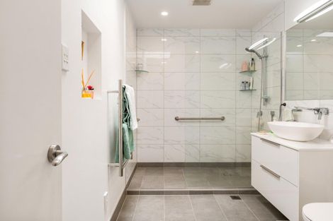 Photo of property in 408/36 Victoria Road, Mount Maunganui, 3116
