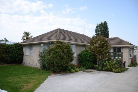 Photo of property in 20 Woodlands Place, Aranui, Christchurch, 8061