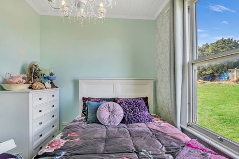 Photo of property in 2 Waitai Street, Castlecliff, Whanganui, 4501