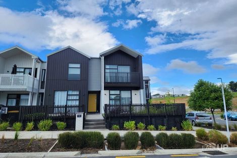 Photo of property in 1 Wai Place, Westgate, Auckland, 0614