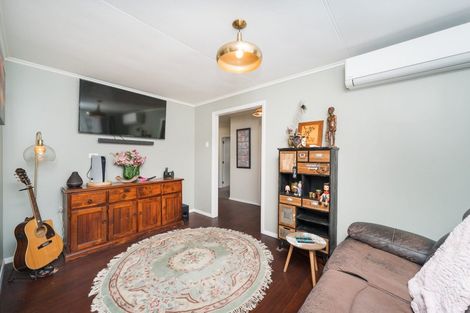 Photo of property in 16 Newbury Street, Awapuni, Palmerston North, 4412