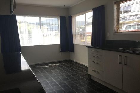 Photo of property in 17 Parkers Road, Tahunanui, Nelson, 7011