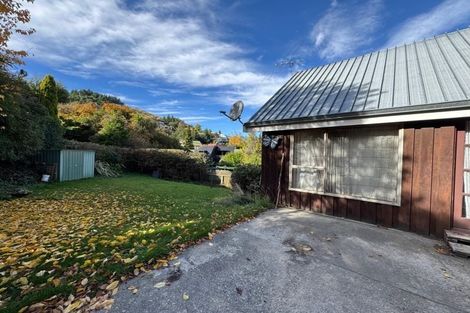 Photo of property in 14 Arawata Terrace, Fernhill, Queenstown, 9300