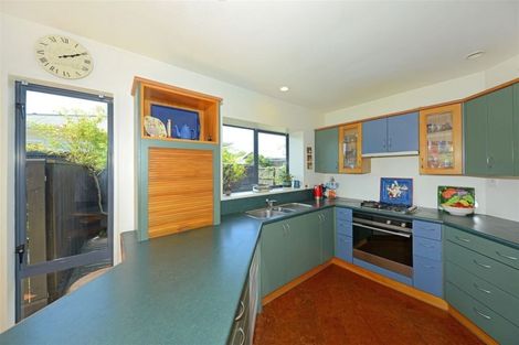 Photo of property in 15 Wilsons Road, Saint Martins, Christchurch, 8022