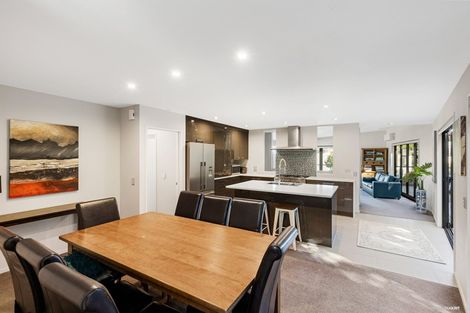 Photo of property in 21 Mariners View Road, Beach Haven, Auckland, 0626