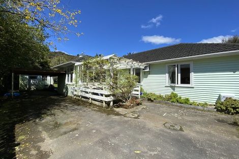 Photo of property in 96 Hair Street, Wainuiomata, Lower Hutt, 5014