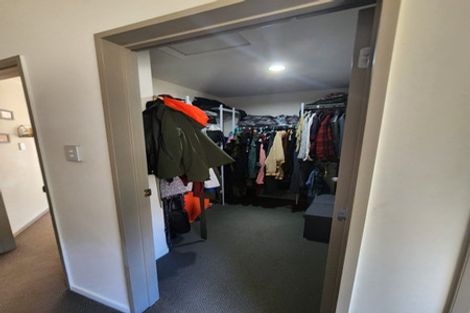 Photo of property in 17b Scotstoun Place, Glen Eden, Auckland, 0602