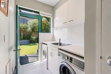 Photo of property in 12 Ascot Way, Orewa, 0931