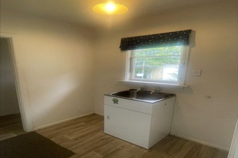 Photo of property in 100 Maidstone Road, Ilam, Christchurch, 8041