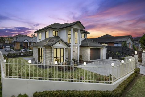 Photo of property in 1 Samara Place, Clendon Park, Auckland, 2103