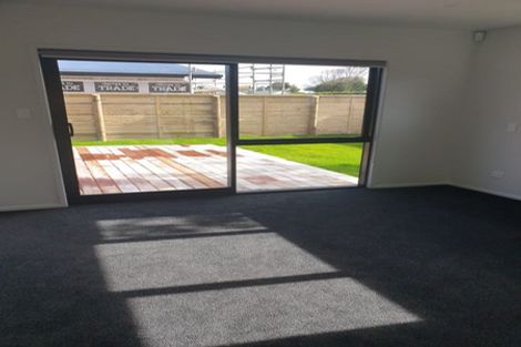 Photo of property in 93b Sandspit Road, Waiuku, 2123