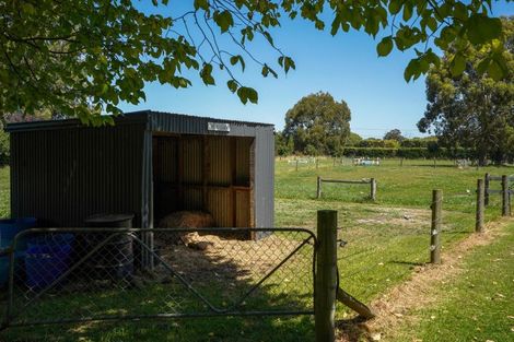 Photo of property in 389 Marshs Road, Halswell, Christchurch, 8025