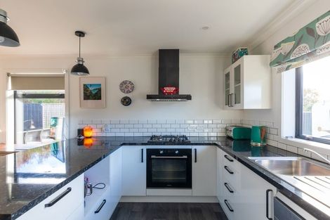 Photo of property in 25 Copinsha Street, Palmerston, 9430