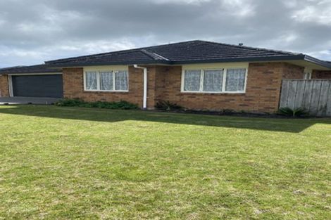 Photo of property in 20 San Priamo Place, Paraparaumu Beach, Paraparaumu, 5032