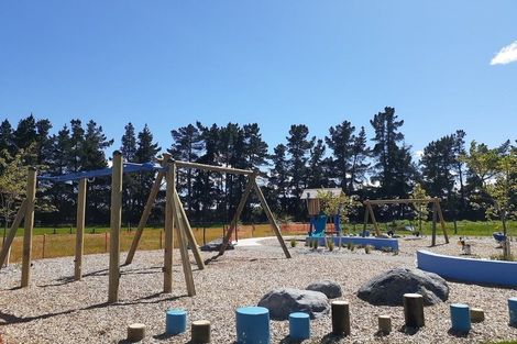 Photo of property in 71 Henshaw Street, Woodend, 7610