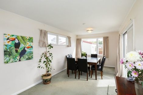 Photo of property in 14 Nairn Crescent, Awapuni, Palmerston North, 4412